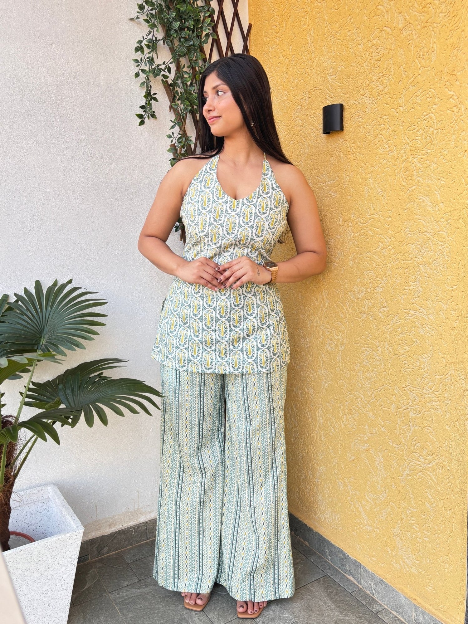 Eira Halter Neck Corset back Set - Chaayafashion